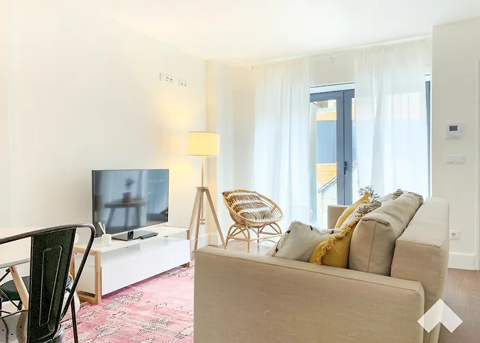 The Wondrous Central Apartment